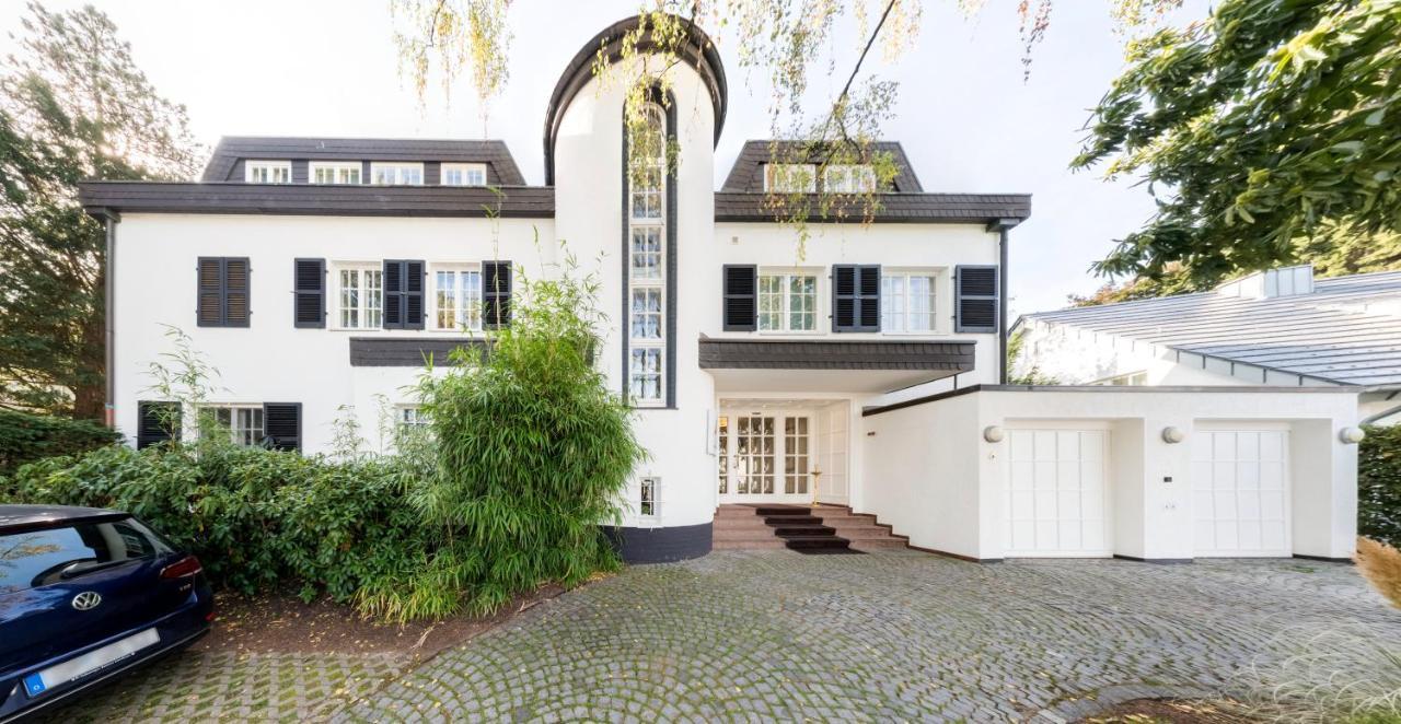 Hotel Villa Im Park デュッセルドルフ エクステリア 写真