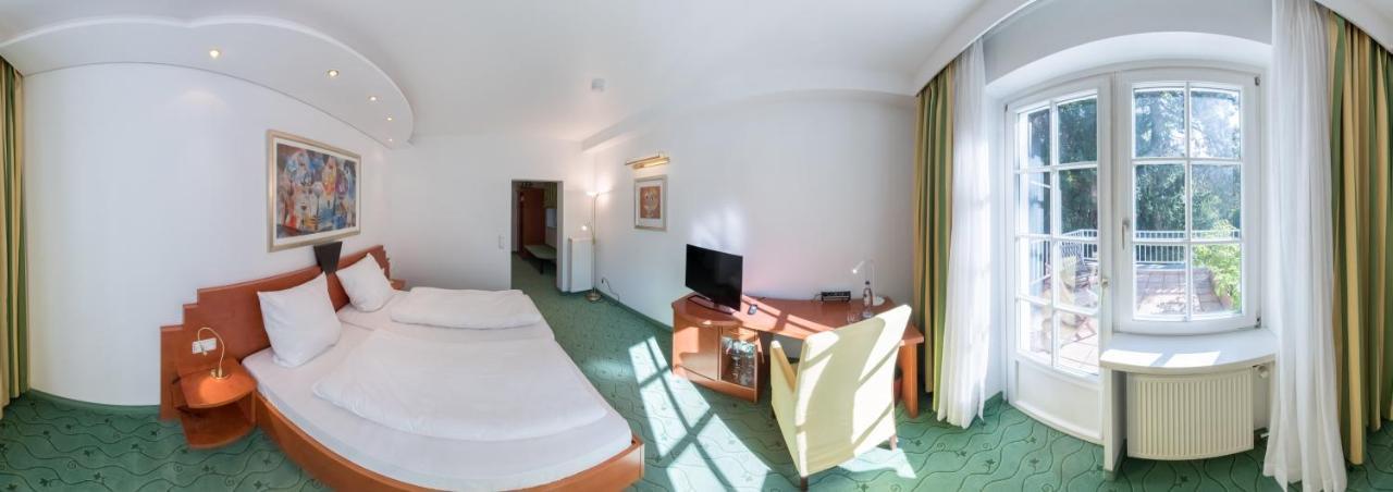 Hotel Villa Im Park デュッセルドルフ 部屋 写真