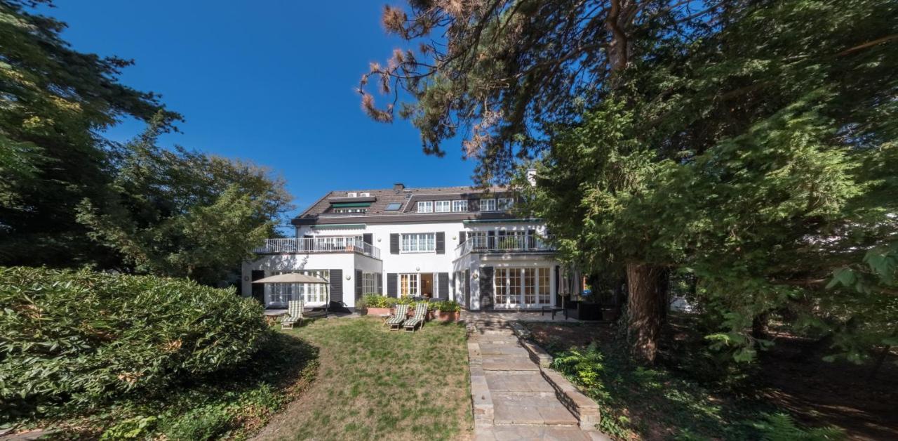 Hotel Villa Im Park デュッセルドルフ エクステリア 写真