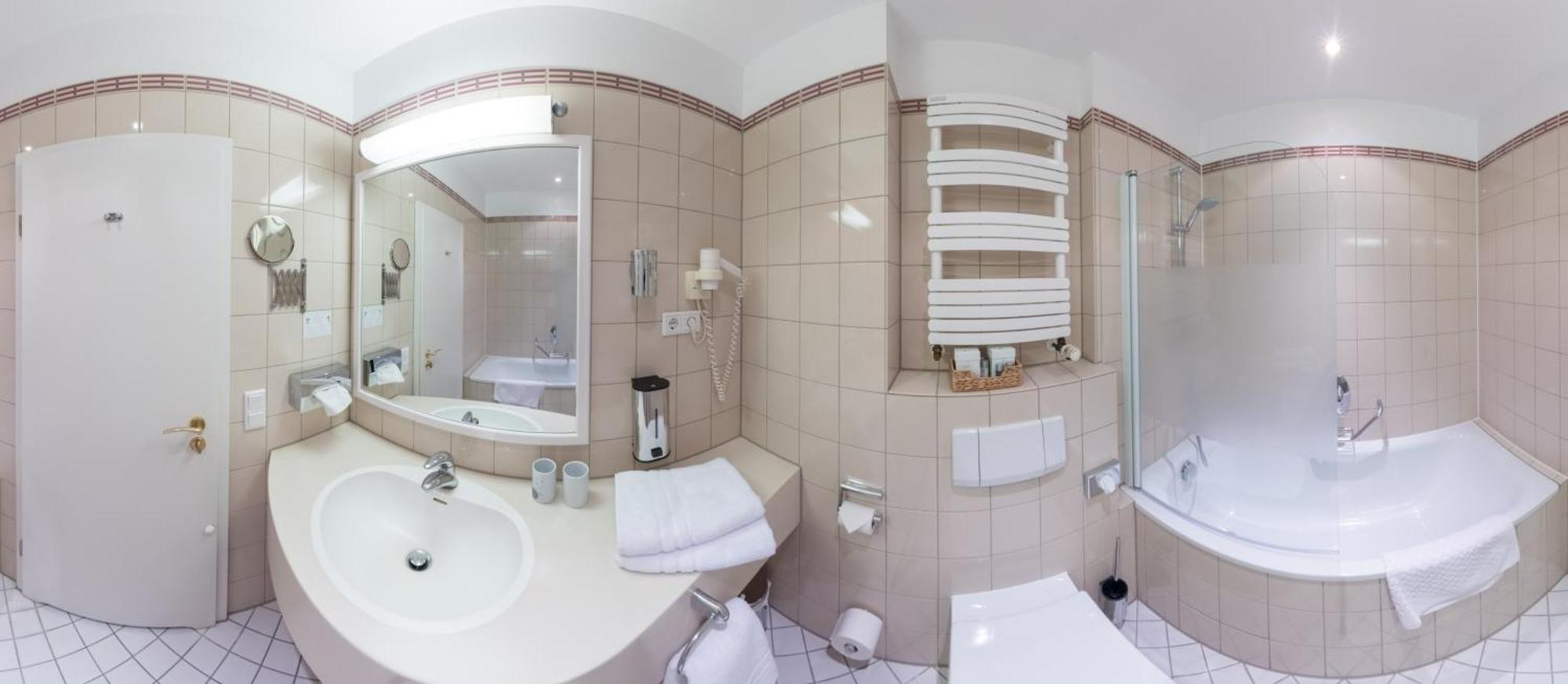 Hotel Villa Im Park デュッセルドルフ 部屋 写真