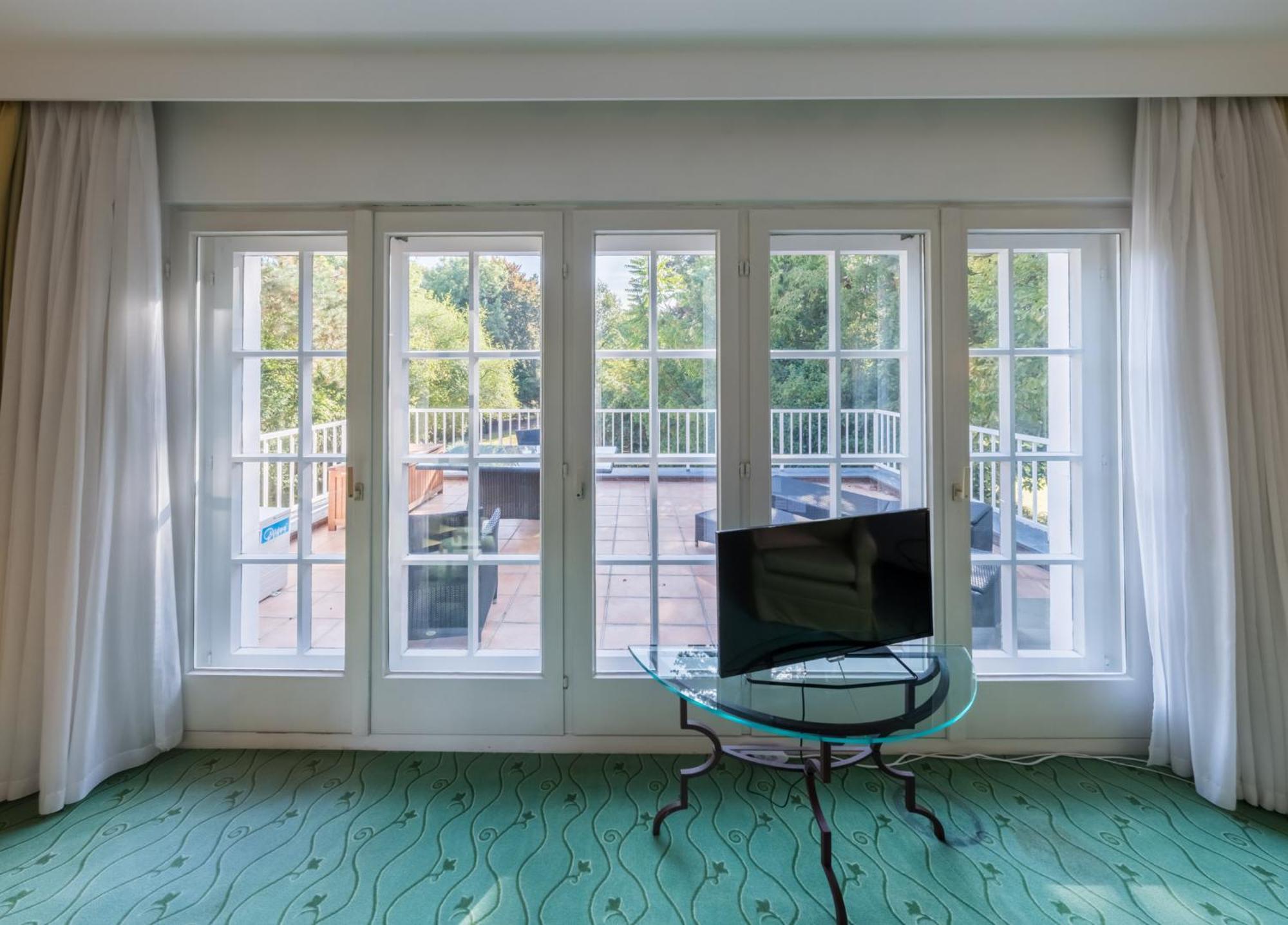 Hotel Villa Im Park デュッセルドルフ 部屋 写真