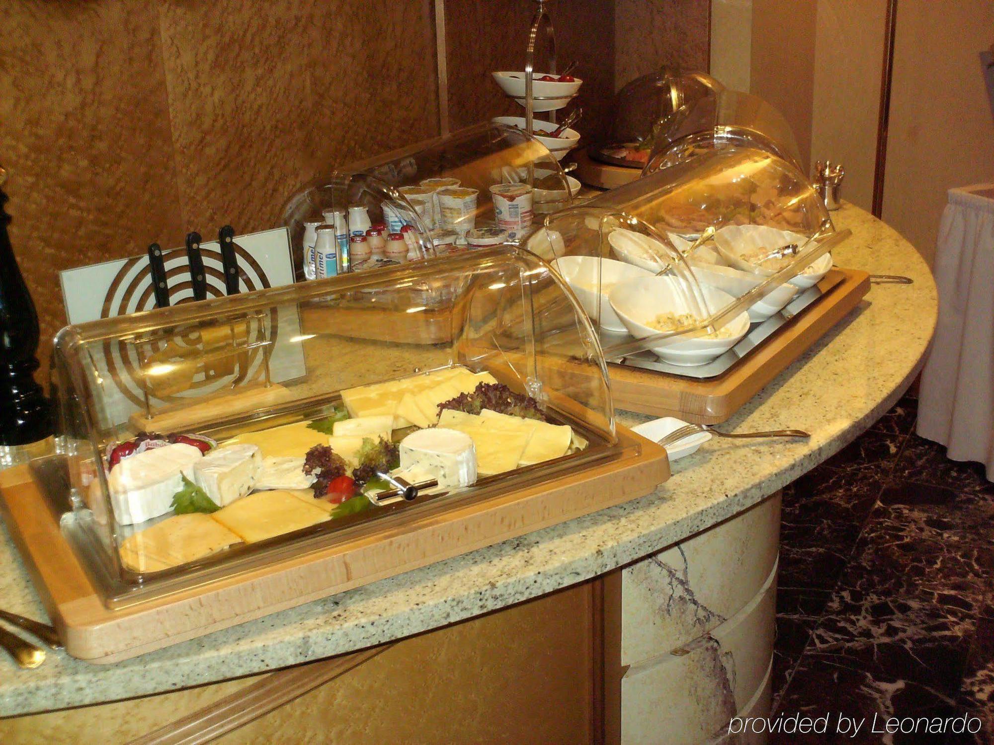 Hotel Villa Im Park デュッセルドルフ レストラン 写真
